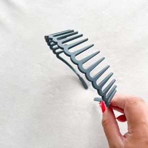 Matte Blue Colored Wavy Combed Headband